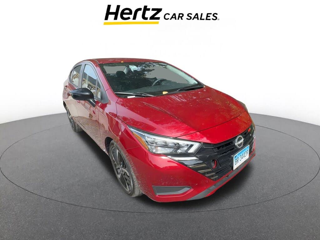 2024 Nissan Versa SR FWD