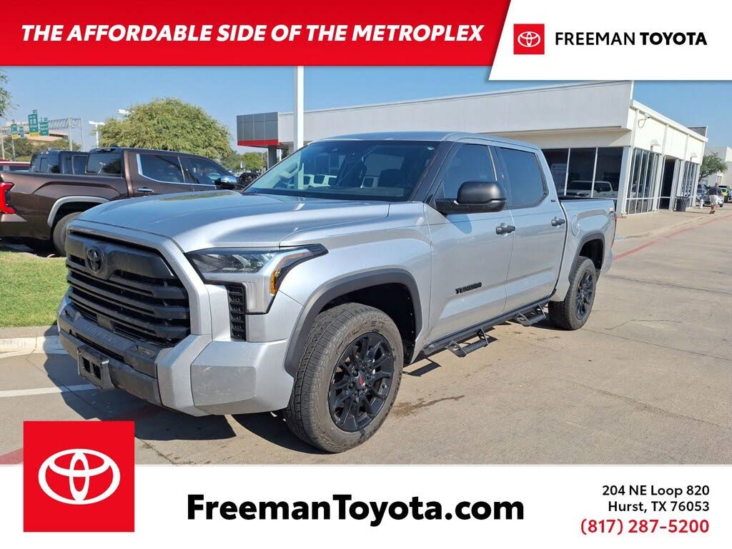 2022 Toyota Tundra SR5 CrewMax Cab 4WD