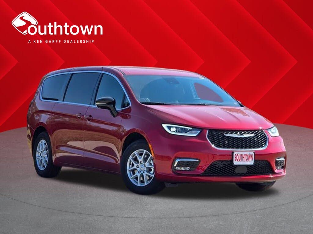 2026 Chrysler Pacifica Select FWD