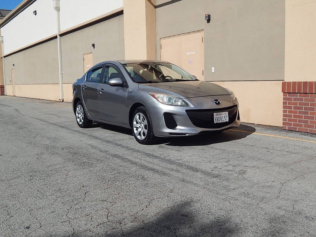 2013 Mazda MAZDA3 i Sport