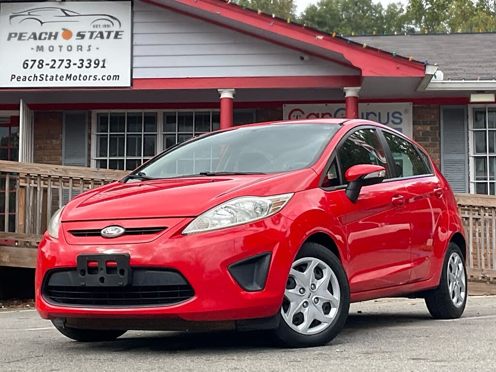 2013 Ford Fiesta SE Hatchback