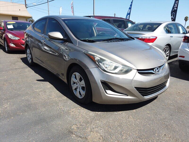 2016 Hyundai Elantra SE FWD