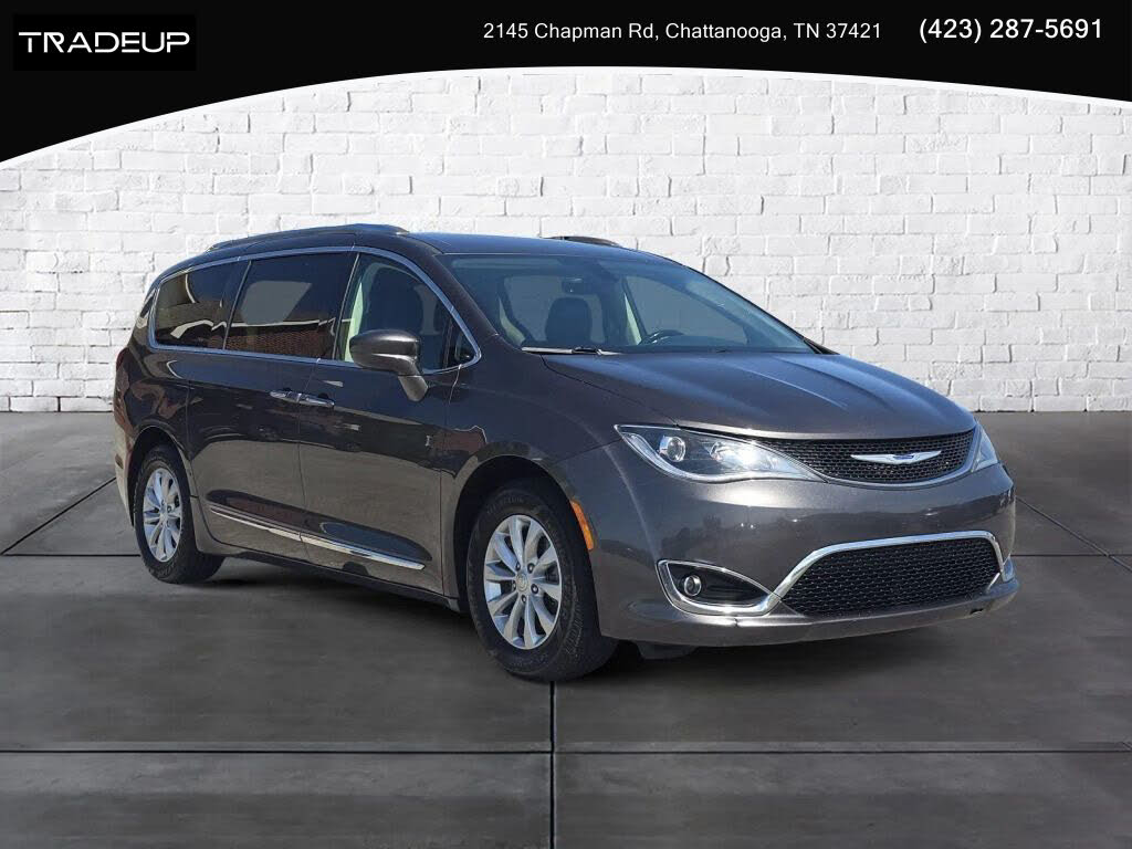 2019 Chrysler Pacifica Touring L FWD