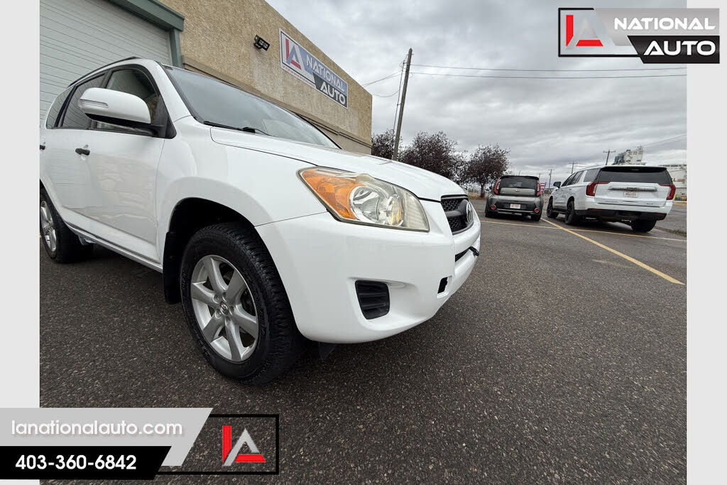 2009 Toyota RAV4 Base V6 4WD