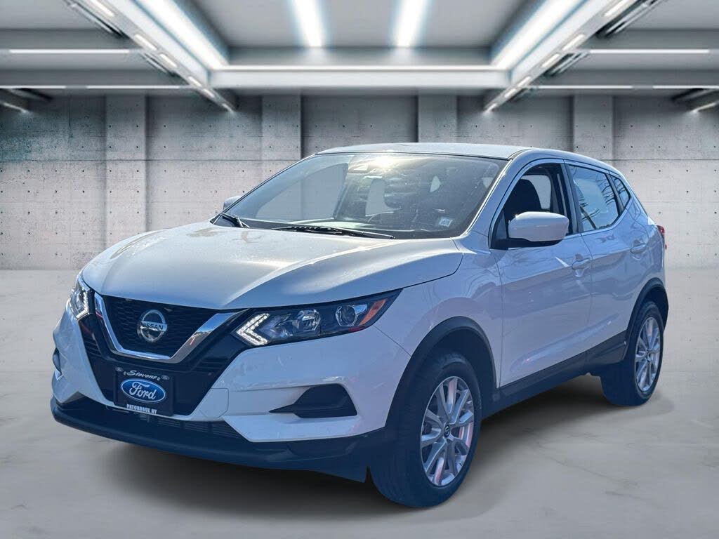 2022 Nissan Rogue Sport S AWD