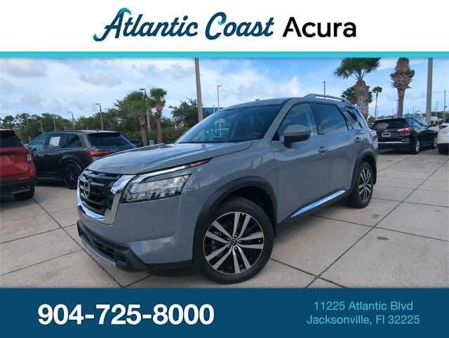 2025 Nissan Pathfinder Platinum FWD