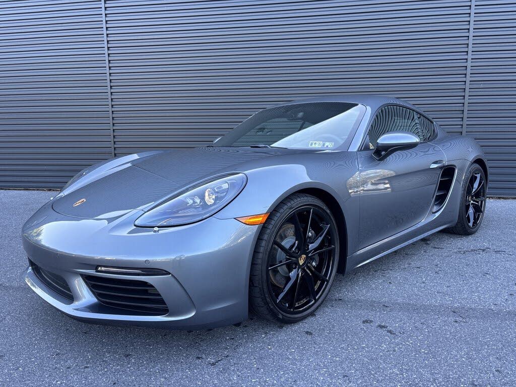2025 Porsche 718 Cayman