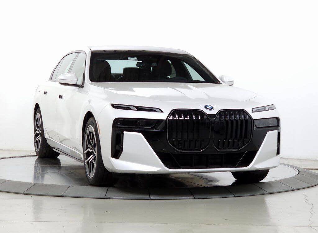 2026 BMW 7 Series 750e xDrive