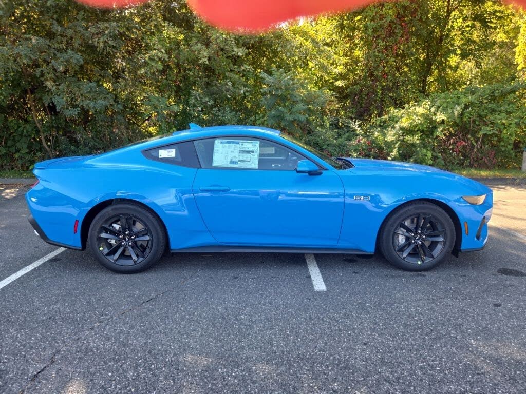 2025 Ford Mustang GT Fastback RWD