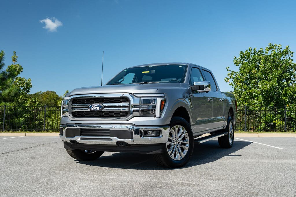 2025 Ford F-150 Lariat SuperCrew 4WD