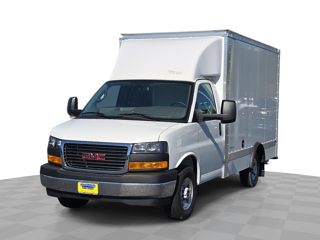 2025 GMC Savana Chassis 3500 139 Cutaway RWD