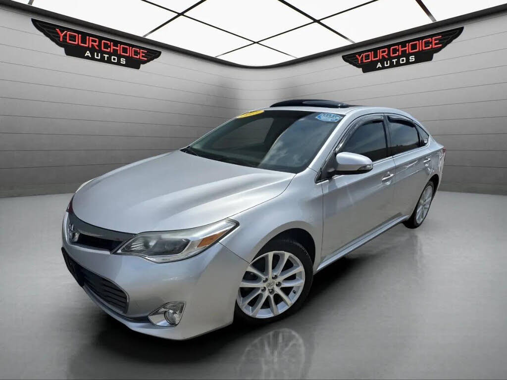 2013 Toyota Avalon XLE