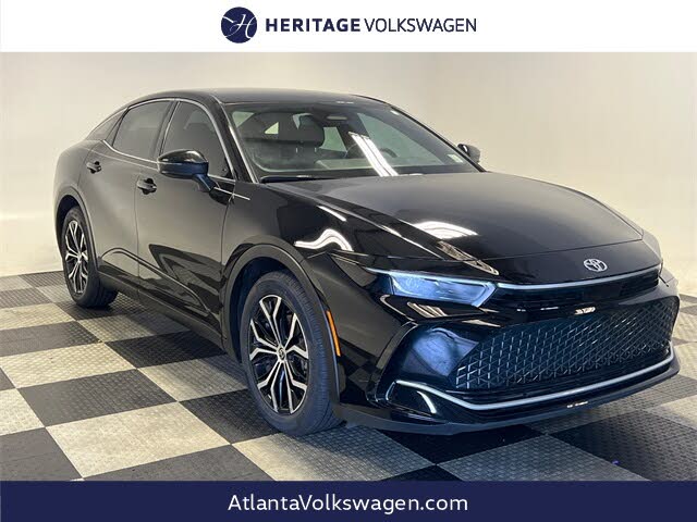 2024 Toyota Crown XLE AWD