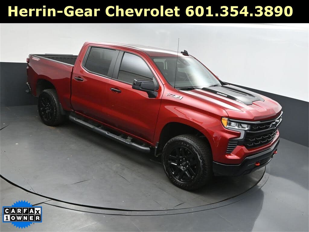 2025 Chevrolet Silverado 1500 LT Trail Boss Crew Cab 4WD