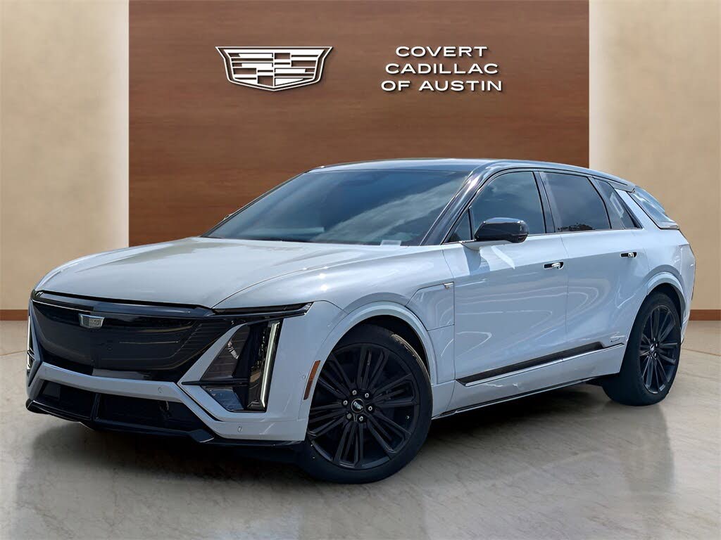 2026 Cadillac LYRIQ-V AWD
