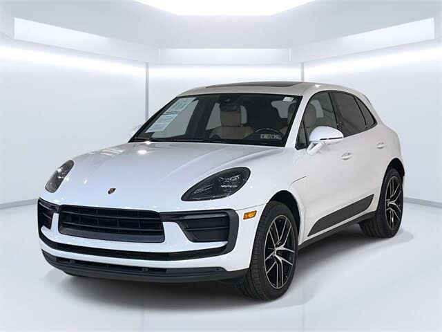2022 Porsche Macan AWD