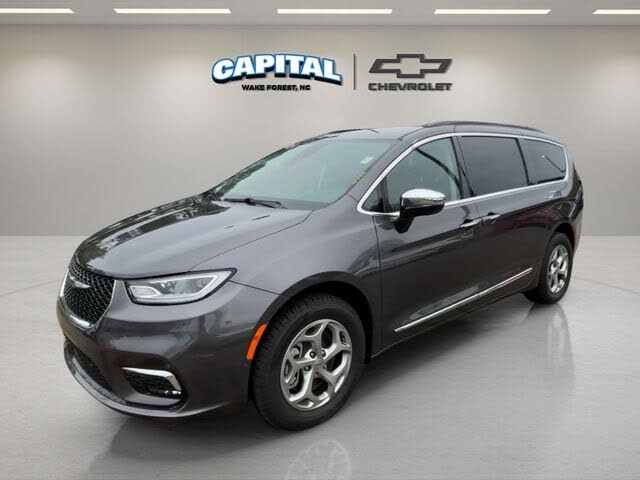 2023 Chrysler Pacifica Limited AWD