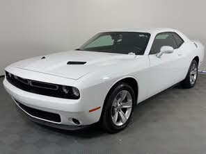 Dodge Challenger SXT RWD