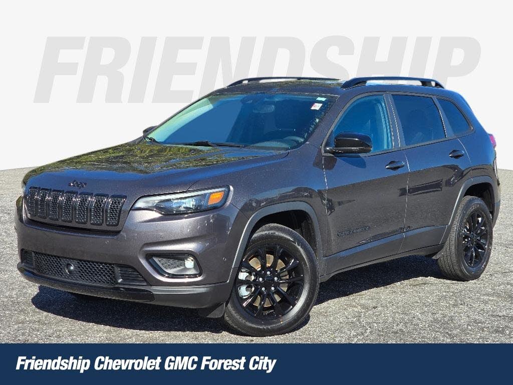 2023 Jeep Cherokee Altitude 4WD