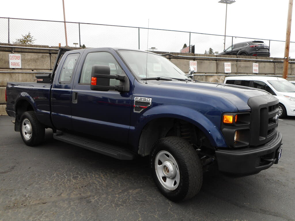 2008 Ford F-250 Super Duty XL Super Cab 4WD