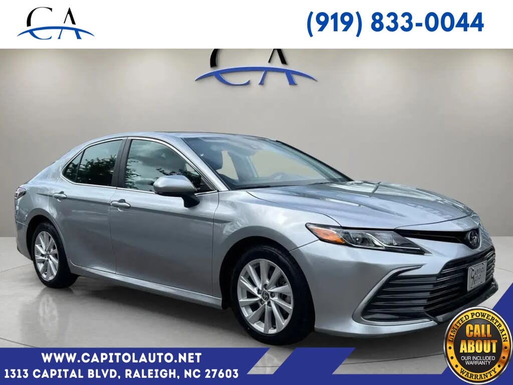 2022 Toyota Camry LE FWD