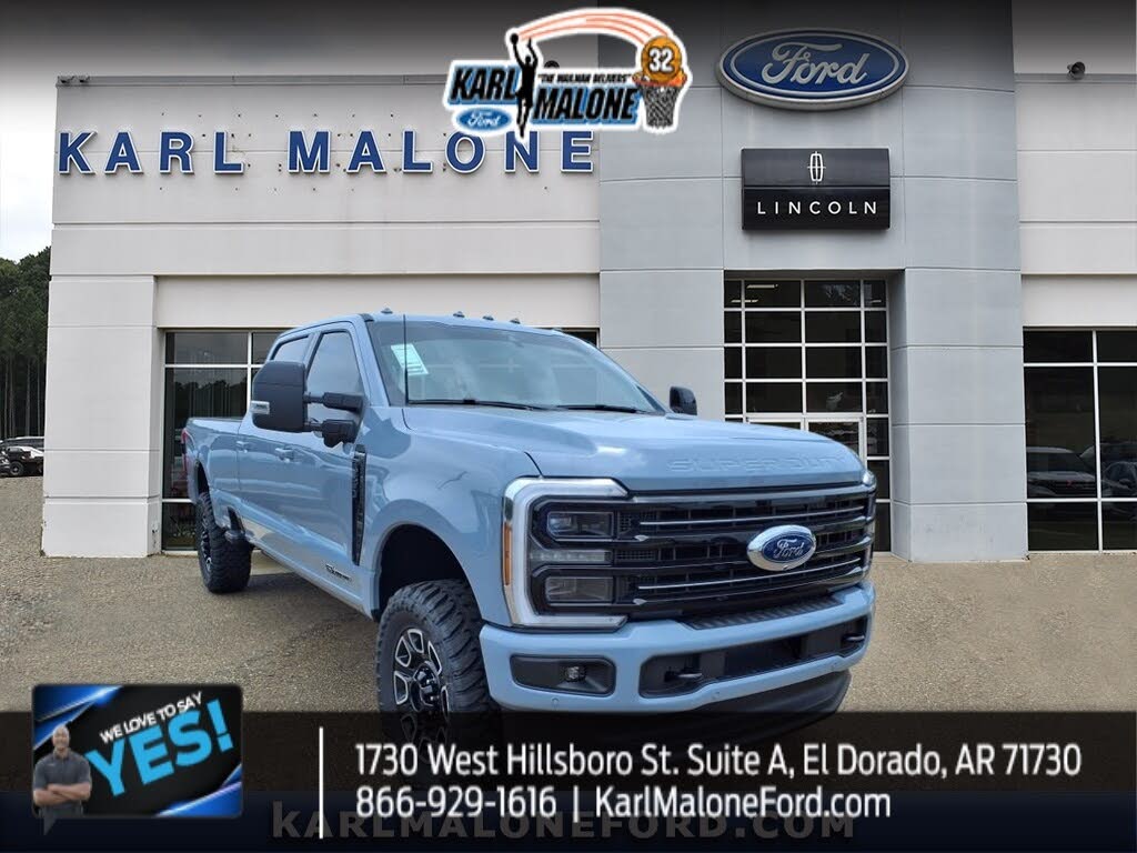 2025 Ford F-350 Super Duty Platinum Crew Cab 4WD