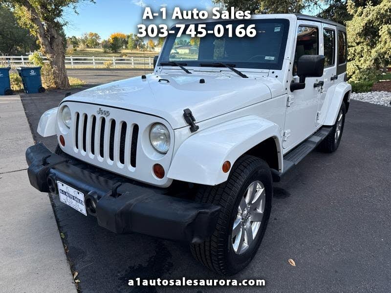 2013 Jeep Wrangler Unlimited Sahara 4WD