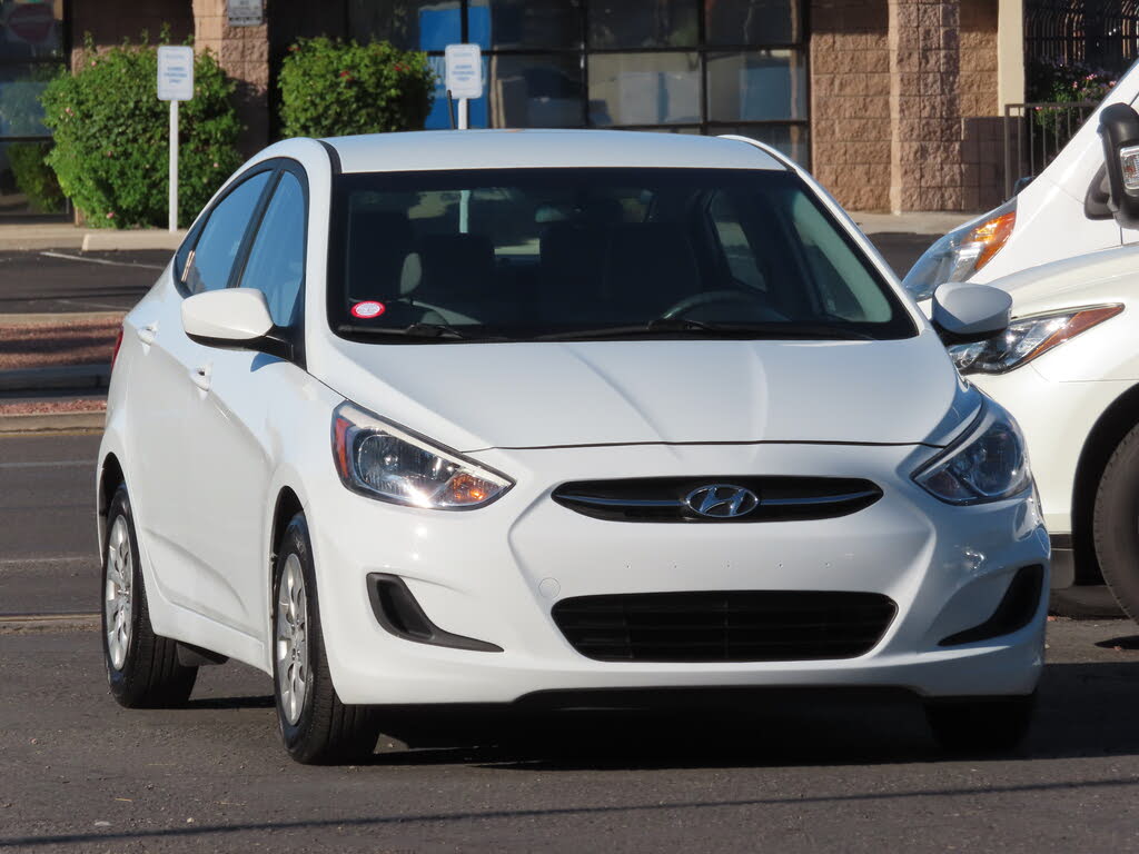 2017 Hyundai Accent SE Sedan FWD
