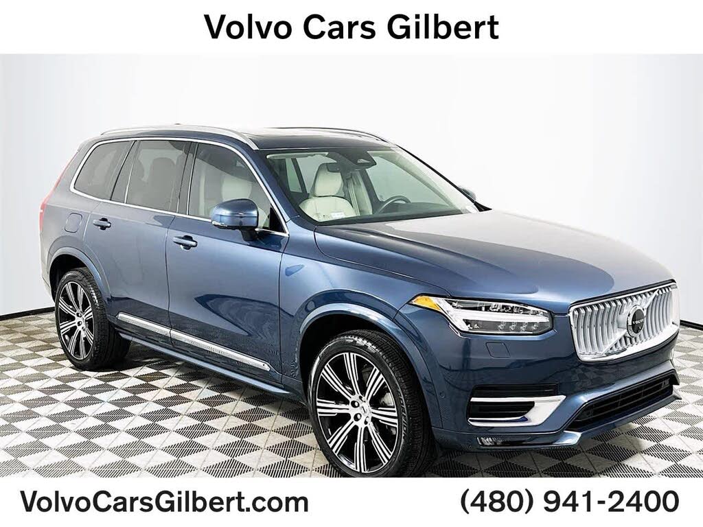 2025 Volvo XC90 B6 Plus Bright Theme 7-Passenger AWD