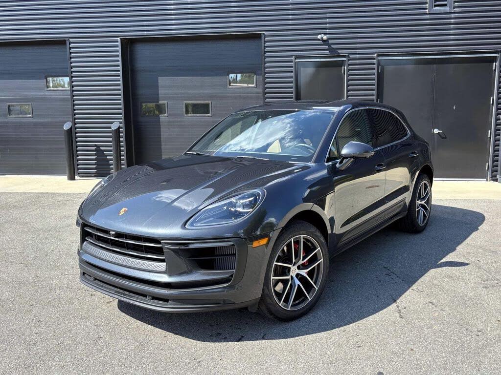 2022 Porsche Macan S AWD