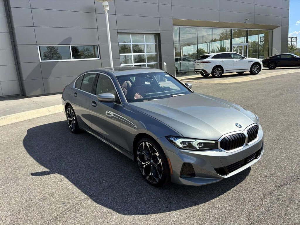 2025 BMW 3 Series 330i xDrive