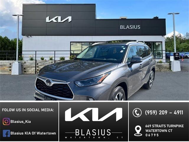 2022 Toyota Highlander XLE AWD