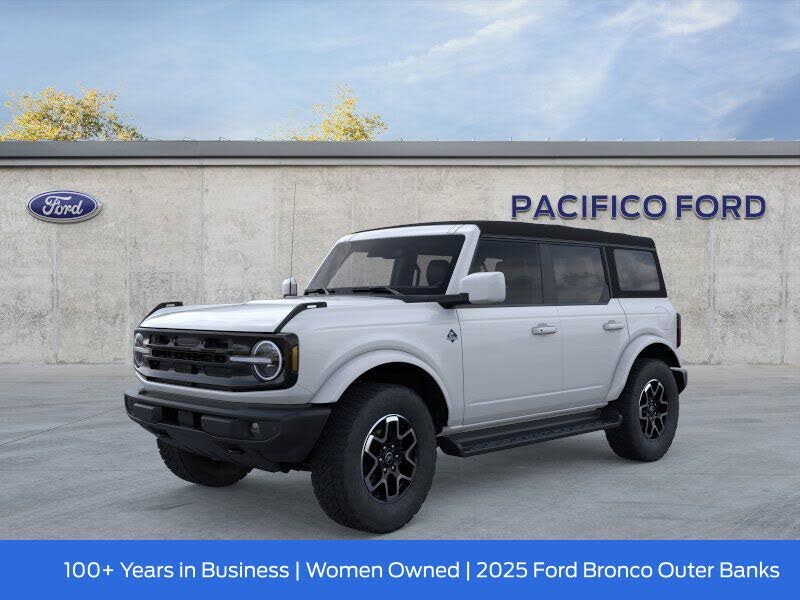 2025 Ford Bronco Outer Banks 4-Door 4WD