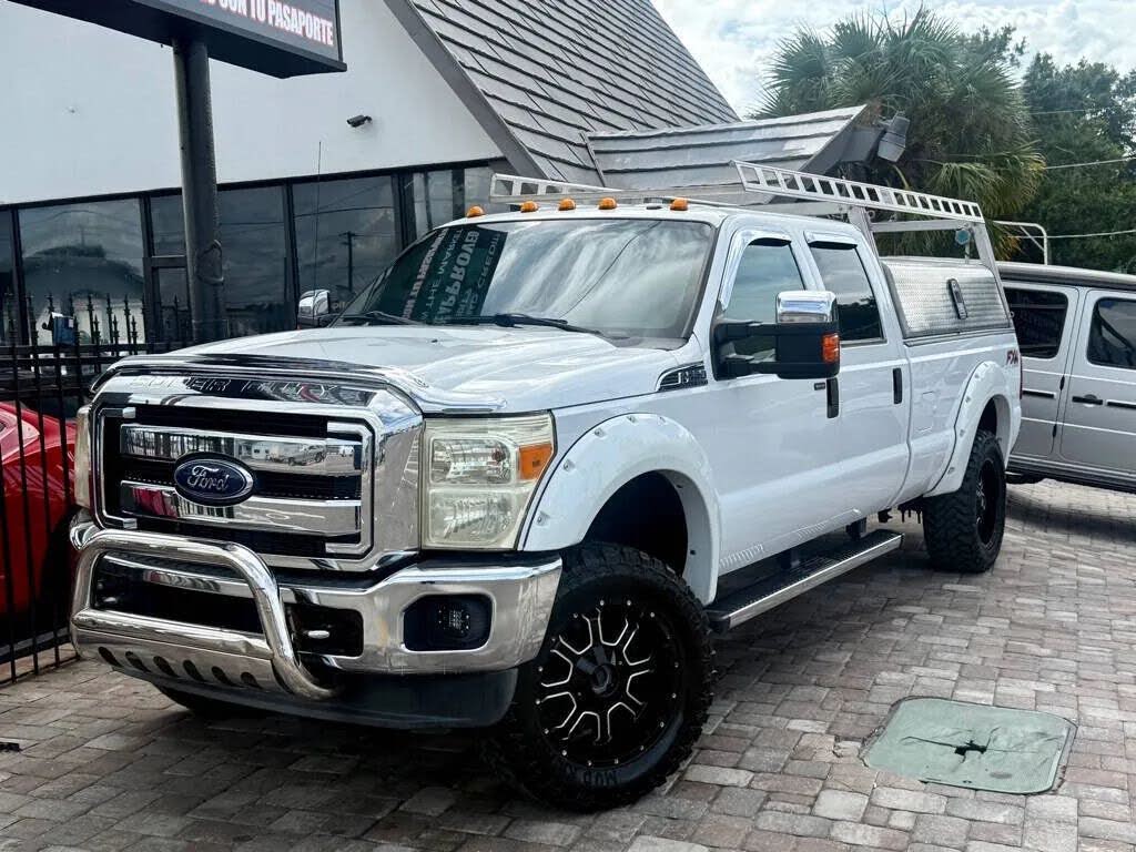 2013 Ford F-250 Super Duty XLT Crew Cab LB 4WD