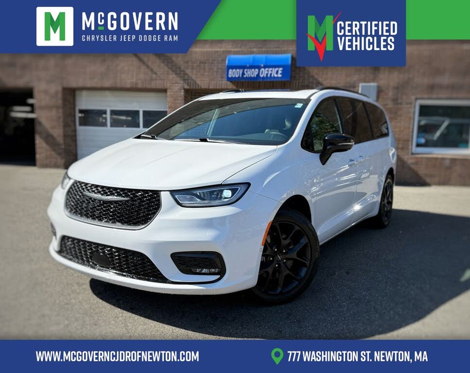 2024 Chrysler Pacifica Limited AWD