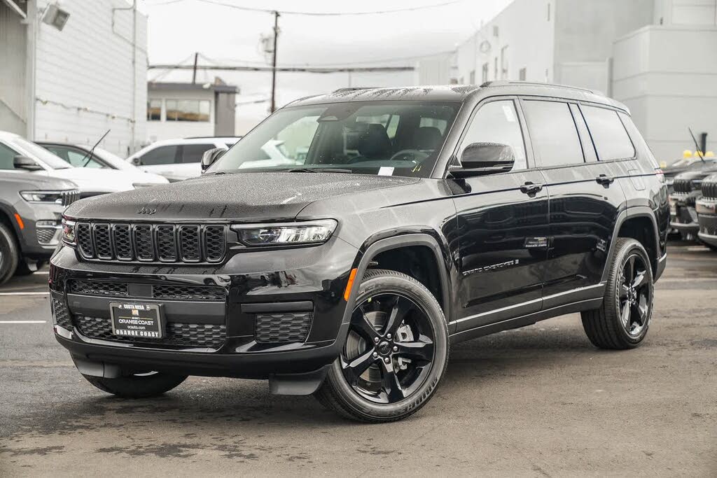 2025 Jeep Grand Cherokee L Altitude X RWD