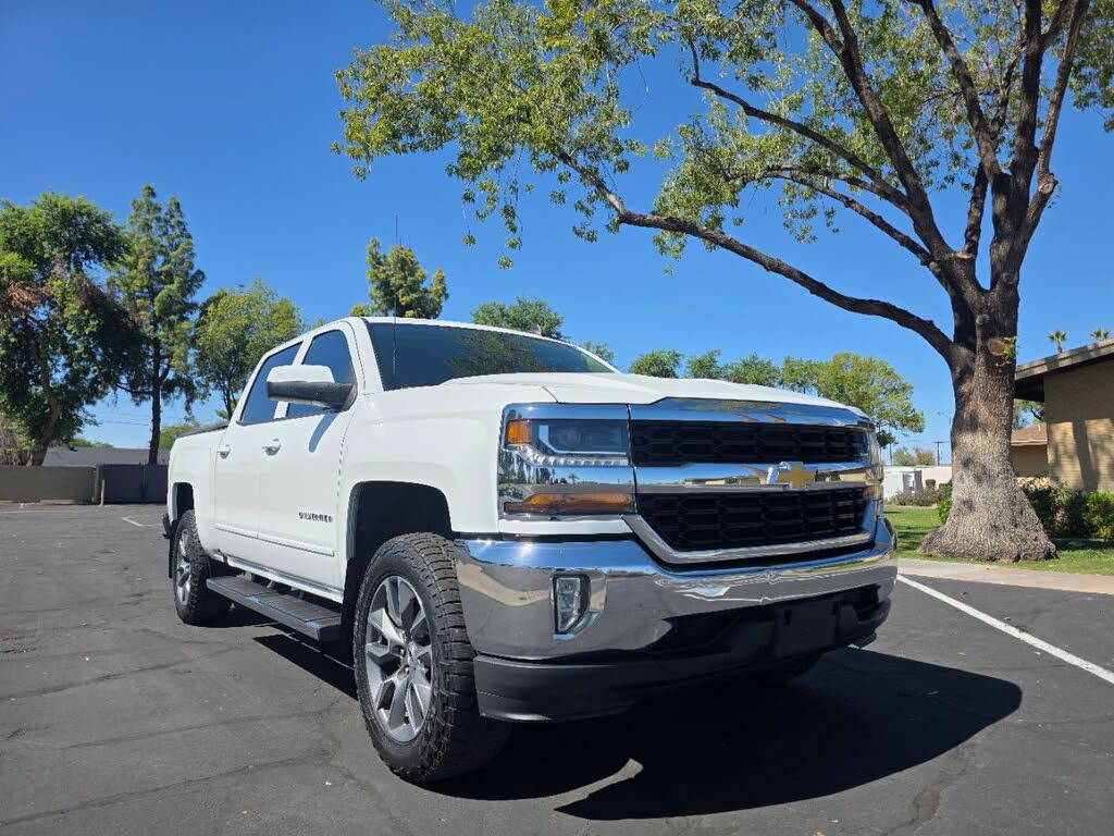 2018 Chevrolet Silverado 1500 LT Crew Cab RWD