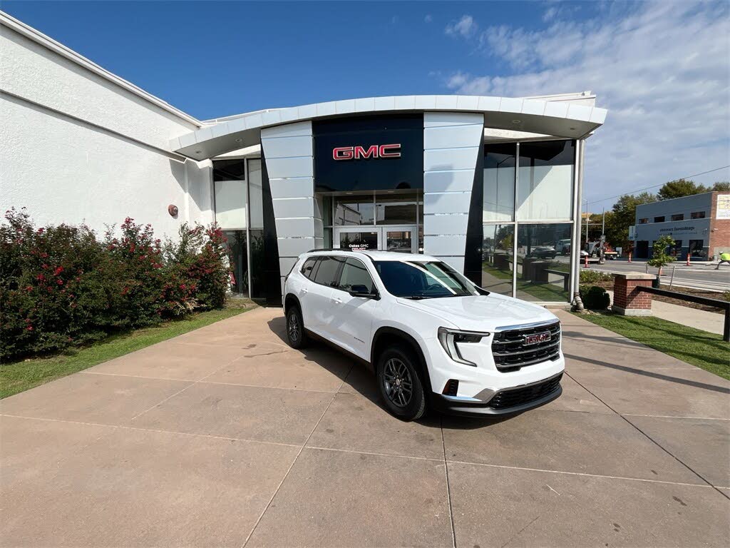 2026 GMC Acadia Elevation FWD