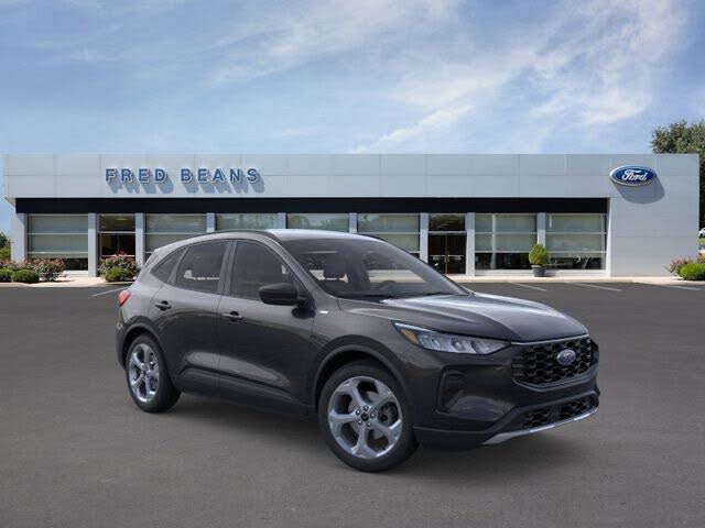 2026 Ford Escape ST-Line AWD