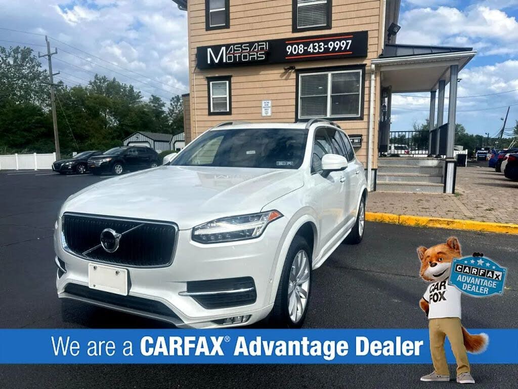 2018 Volvo XC90 T5 Momentum 7-Passenger AWD