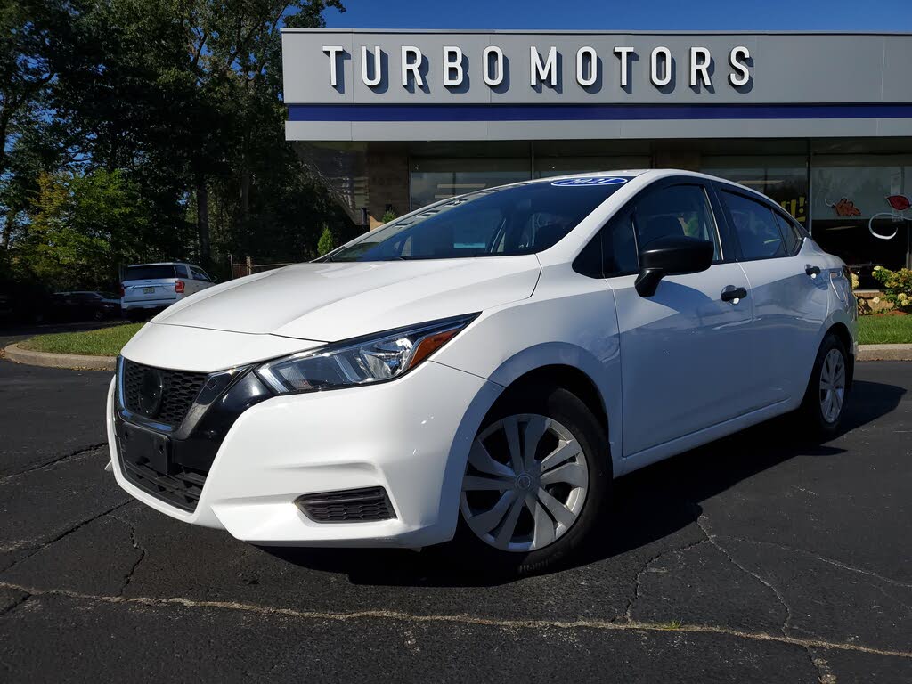 2021 Nissan Versa S FWD