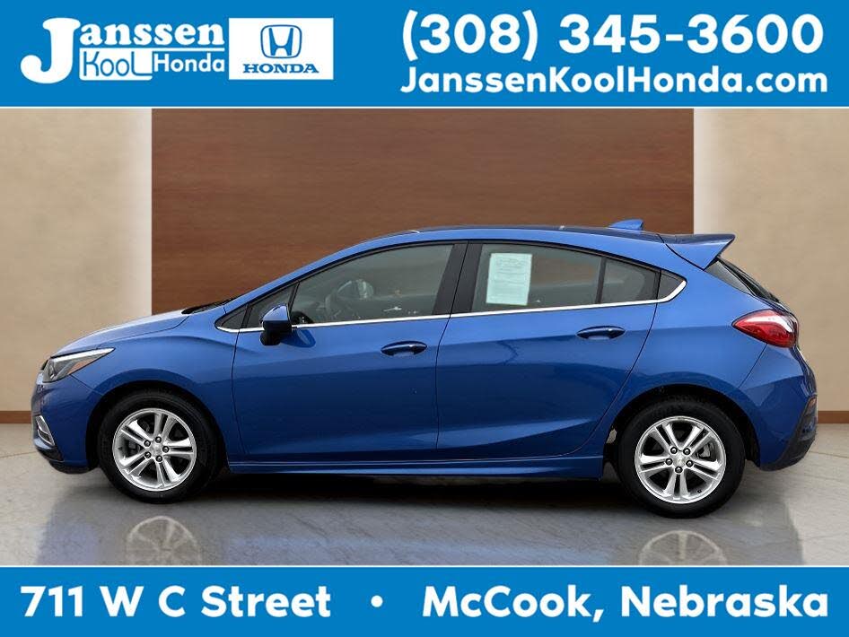 2018 Chevrolet Cruze LT Hatchback FWD