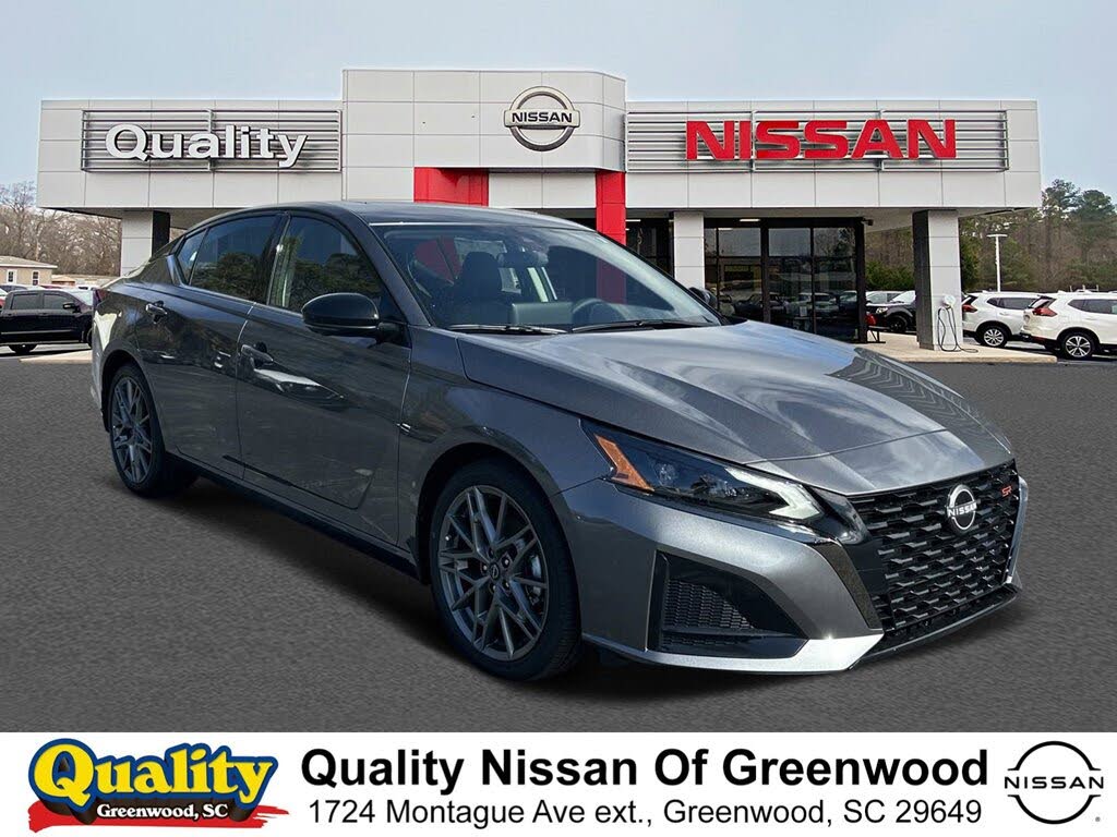 2024 Nissan Altima 2.0 SR FWD