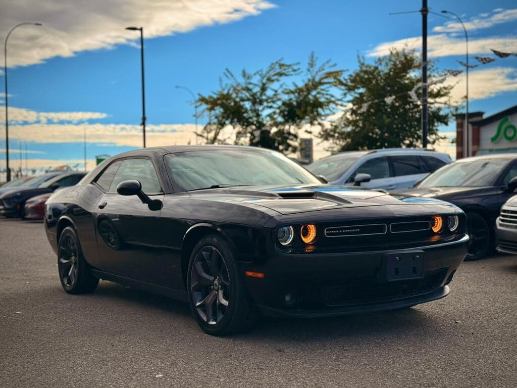 2018 Dodge Challenger SXT Plus RWD