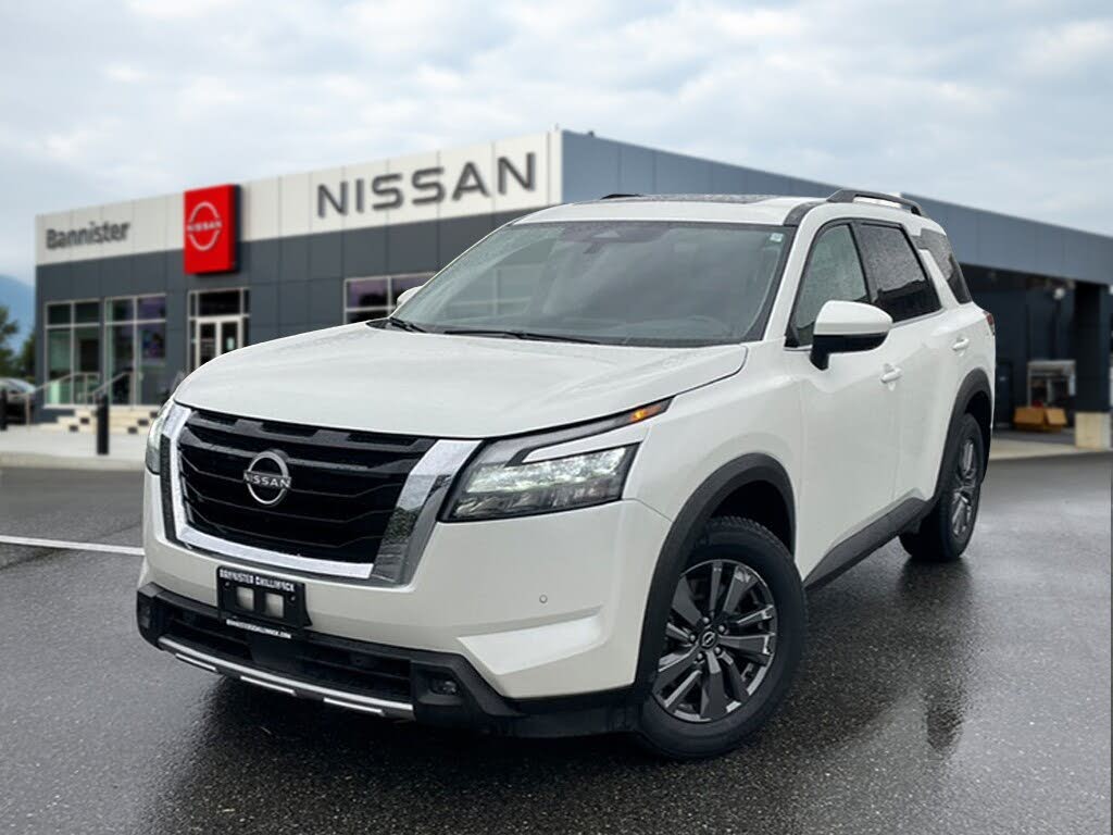 2024 Nissan Pathfinder SV 4WD