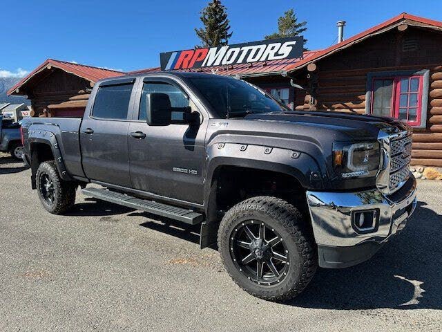 2015 GMC Sierra 2500HD SLT Crew Cab SB 4WD