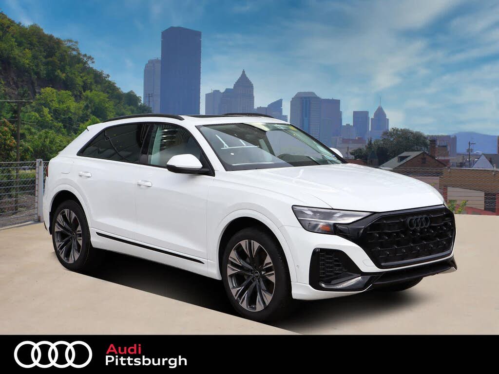 2025 Audi Q8 quattro Premium 55 TFSI
