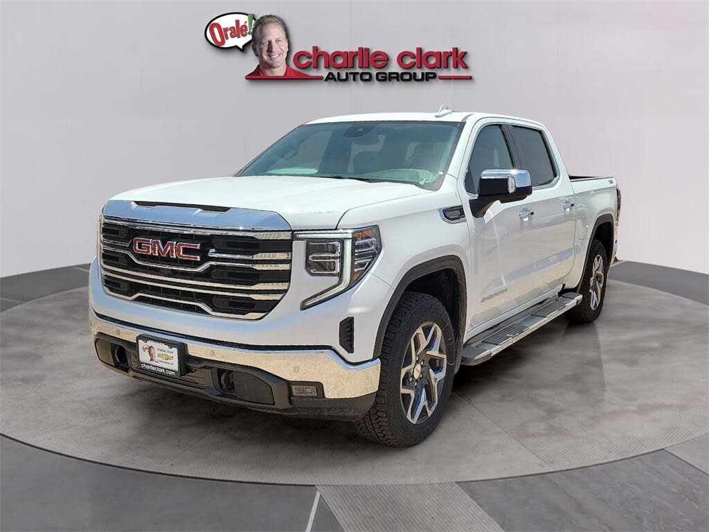 2025 GMC Sierra 1500 SLT Crew Cab 4WD