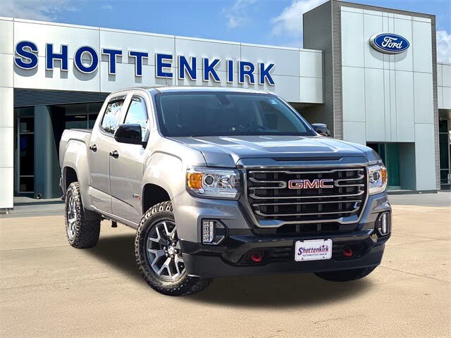 2022 GMC Canyon AT4 Crew Cab 4WD with Leather