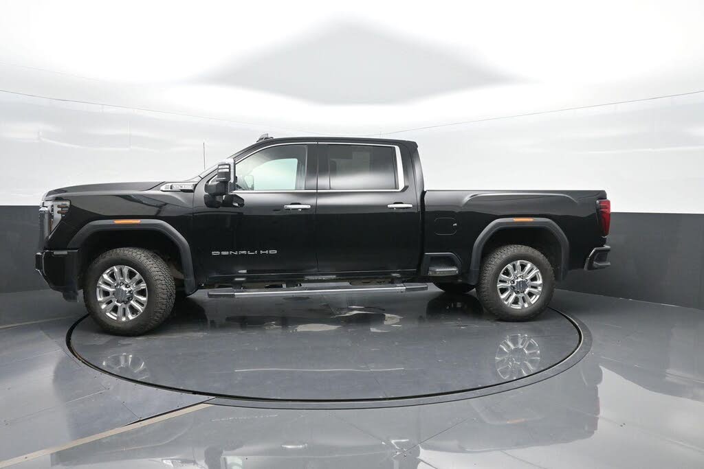 2024 GMC Sierra 2500HD Denali Crew Cab 4WD